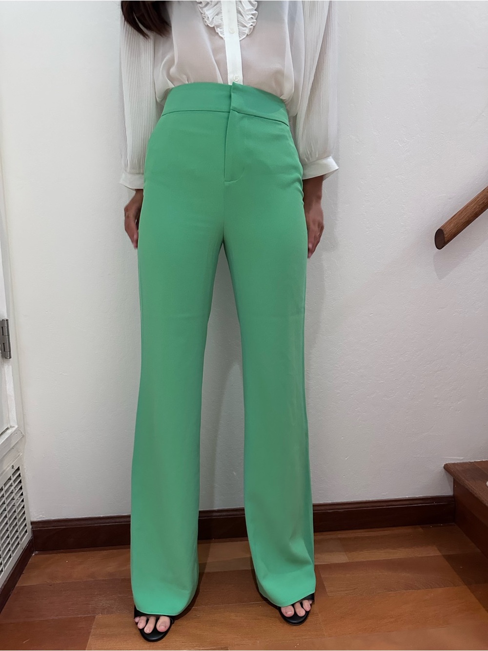 Alice & Olivia teeny bootcut pants